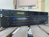 Roland JV-1080 Sound module - Zsuzsa Weszely [April 14, 2024, 10:33 am]