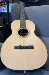 Sigma 00MSE Electro-acoustic guitar - Botondroll [June 5, 2024, 8:38 pm]