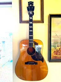 Gibson Country Western Sheryl Crow signature 2012 Elektro-Akkustik Guitarre - Proarro [April 12, 2024, 8:57 pm]