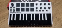 Akai MPK MINI MK2 WHITE MIDI billentyűzet