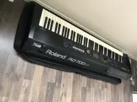 Roland RD-700NX Digitális zongora - Gajdàn Szabolcs [Tegnap, 18:27]