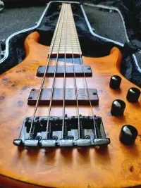 MTD Kingston Z5 Bass guitar - Beri Ricsi [May 8, 2024, 7:06 am]