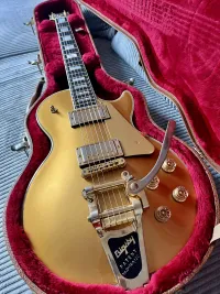 Gibson Les Paul Fort Knox 1 of 150 Guitarra eléctrica - Pulius Tibi [April 18, 2024, 2:31 pm]