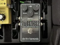 Electro Harmonix Silencer Noise Gate - blacc [April 29, 2024, 10:13 pm]