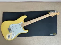 Fender Stratocaster Elektromos gitár - Báthori Csaba [Ma, 15:11]