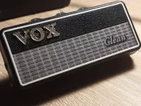 Vox Clean Headphone guitar amp - Kiss Barnabás [Day before yesterday, 3:12 pm]