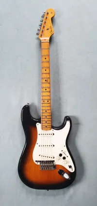 Fender Fender 57 Stratocaster American Reissue 1985 Electric guitar - Varga Norbert 01 [April 23, 2024, 3:31 pm]