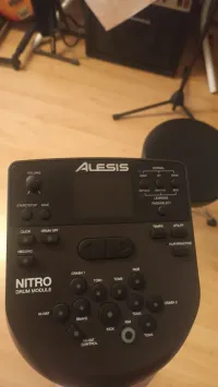 Alesis Nitro Mesh Kit Elektromos dob - Simon Csaba [Tegnap, 16:01]