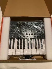 Arturia Mini brute mk1 Analog synthesizer - Kubik Tamás [May 15, 2024, 11:17 am]