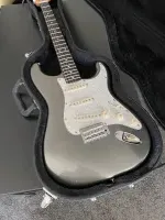 Squier Stratocaster Elektromos gitár - Samu [Ma, 12:05]
