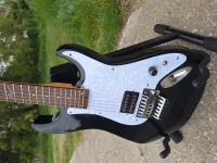 - Custom Stratocaster  SD Invader