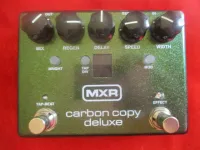 MXR Dunlop M292 Carbon Copy Deluxe Analóg