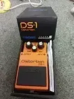 BOSS Distortion DS-1