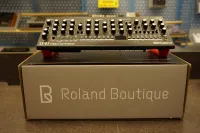 Roland  Synthesizer
