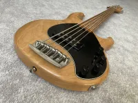 Music Man Stingray 5 1998 Bass guitar 5 strings - Dodi L [May 4, 2024, 10:43 am]