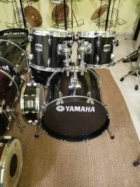 YAMAHA Gigmaker Drum set - BIBmusic [May 20, 2024, 10:03 am]