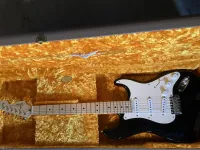 Fender Stratocaster Eric Clapton Custom Shop Elektrická gitara - KIZ [May 28, 2024, 7:55 am]