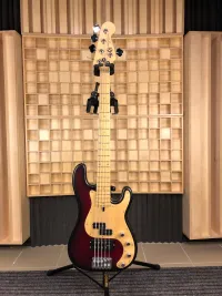 Maruszczyk Jake 5a Precision Bass 5-Saiter Bass-Gitarre - S Tamás [June 27, 2024, 12:38 pm]