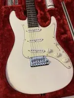 Ibanez Luca Mantovanelli Signature E-Gitarre - Zolibaker [May 7, 2024, 10:52 am]