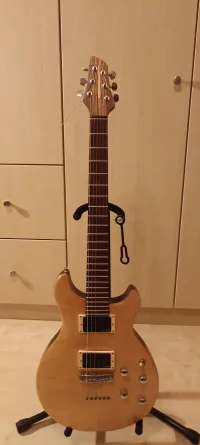 Egyedi készítésű  Elektromos gitár - Keme65 [2024.05.08. 08:14]