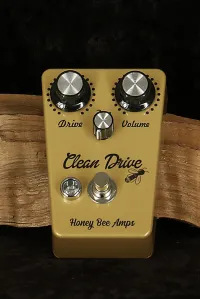 Honey Bee Amps Clean Drive Effekt - Vintage52 Hangszerbolt és szerviz [2024.05.08. 11:10]