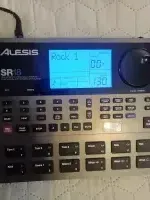 Alesis SR18 Drum machine - Dr. Kocsi Béla [Today, 9:51 am]