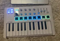 Arturia Minilab 3 MIDI controller - Tóth Evelin Izabella [May 26, 2024, 10:30 pm]