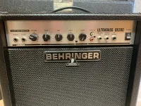 Behringer Bx 300