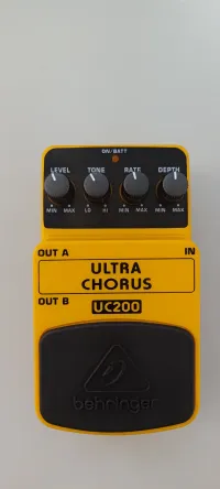 Behringer UC 200 Chorus