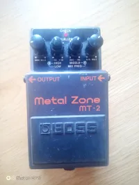 BOSS METAL ZONE MT-2 Distorsionador - Endrész Előd [September 4, 2024, 11:46 am]