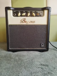 Bugera Infinium V5 Guitar combo amp - Dr Horváth Ferenc [September 20, 2024, 6:22 pm]