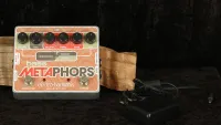 EHX Bass Metaphors Efecto de bajo - Vintage52 Hangszerbolt és szerviz [June 26, 2024, 8:22 pm]
