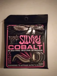 Ernie Ball Slinky Cobalt 2723 Kiegészítők - Brigitta [Ma, 02:01]