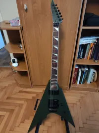LTD Arrow-200 Military Green Satin Electric guitar - JuhaszT [June 7, 2024, 8:09 pm]