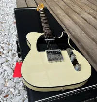 Fender 62 CUSTOM TELECASTER 2011 OW limited edition Electric guitar - TORAC [Today, 7:59 am]