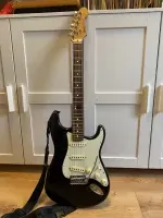 Fender American Standard Stratocaster 1989, extrákkal E-Gitarre - Szacsa74 [September 12, 2024, 10:08 am]