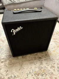 Fender  Bass guitar combo amp - rspctfromvac [Day before yesterday, 10:09 pm]