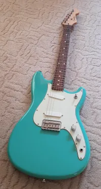 Fender Duo-Sonic Electric guitar - squierforsale [July 14, 2024, 8:25 am]