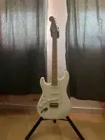 Fender Player Stratocaster MN Polar White balkezes Guitarra eléctrica - Horváth Zsolt [September 21, 2024, 7:29 pm]