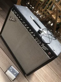 Fender Frontman 212R