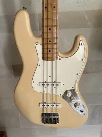 Fender Jazz Bass Bajo eléctrico - grooveman [Day before yesterday, 5:02 pm]