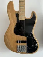 Fender Marcus Miller Jazz Bass Japan Bass guitar - adamb [Today, 12:43 pm]