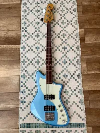 Fender Meteora Player Plus Bass Gitarre - FórisB [August 4, 2024, 12:41 pm]