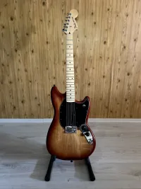 Fender Player Mustang Electric guitar - Percze Tibor [September 7, 2024, 12:59 pm]