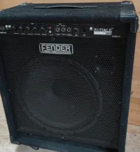 Fender Rumble 100 w V2 15 c Bass guitar combo amp - Csabaa [September 21, 2024, 2:38 pm]