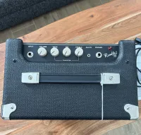 Fender Rumble 15 Bass guitar combo amp - Thunder82 [Today, 12:25 pm]