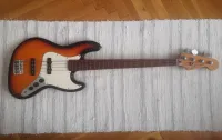 Fender STD Jazz Bass Fretless Bez pražcov - tompafinghang [May 10, 2024, 3:56 pm]
