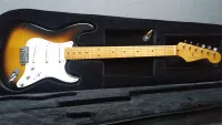 Fender Stratocaster Classic Series 50s Electric guitar - B Szabi [July 9, 2024, 12:16 pm]