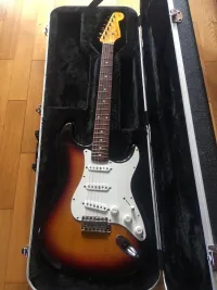 Fender Stratocaster Japan Elektrická gitara - Tóth Géza [September 12, 2024, 11:30 am]