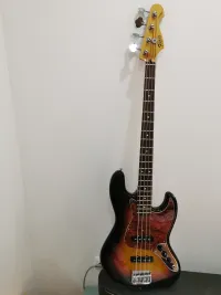 Fenix Jazz Bass